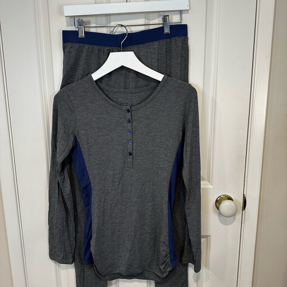 Splendid Charcoal and blue Long Sleeve Tee and pants